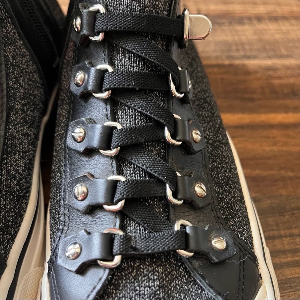 DKNY Sheila Sock Lace Black/Gray Platform Sneakers Shoes with Zipper Size 8 - Picture 5 of 14